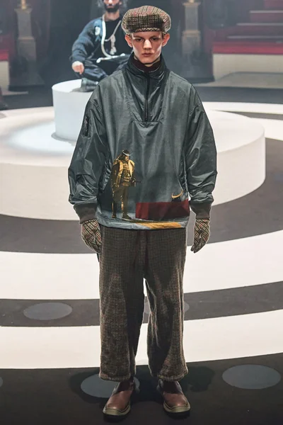 Look 36